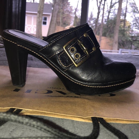 COACH- Vintage Embossed Black Leather Mules - Picture 4 of 6